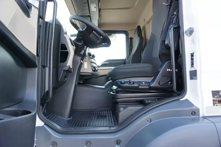 MAN TGM / 18.290 / ACC / EURO 6 / KONTENER + WINDA / 18 PALET zdjęcie 26