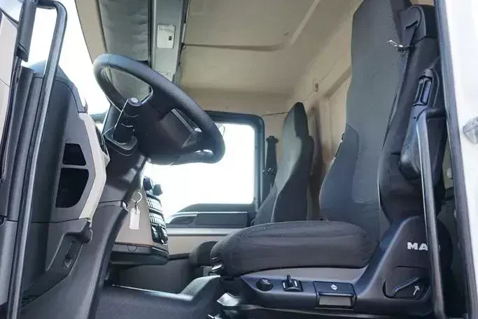 MAN TGM / 18.290 / ACC / EURO 6 / KONTENER + WINDA / 18 PALET zdjęcie 7