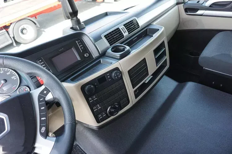 MAN TGM / 18.290 / ACC / EURO 6 / KONTENER + WINDA / 18 PALET zdjęcie 9