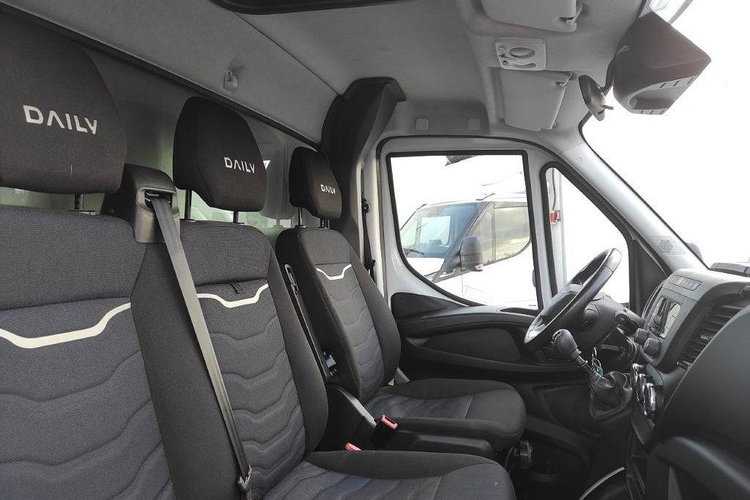 IVECO/CARPOL DAILY 35 S18 zdjęcie 8