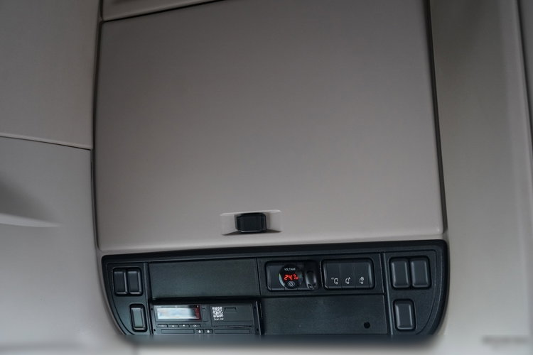 DAF XF 480 / LOW DECK / MEGA / 2021 / SSC / PO KONTRAKCIE SERWISOWYM / zdjęcie 32