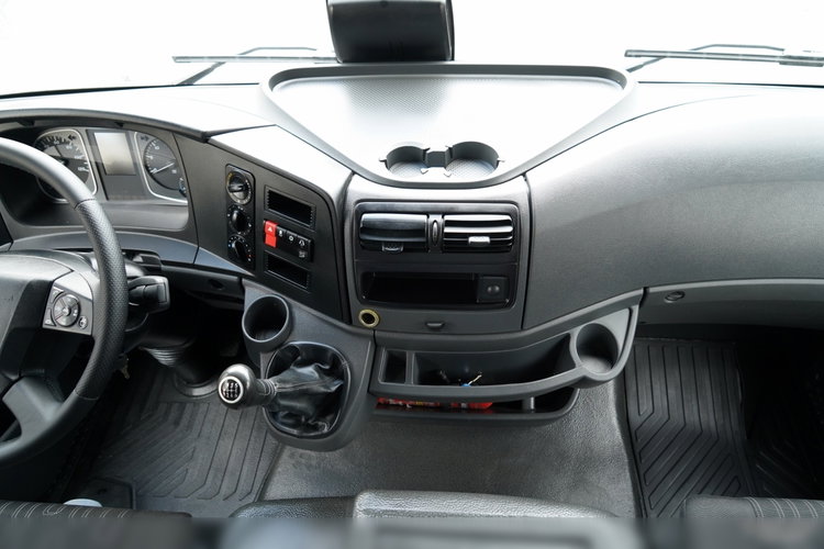 Mercedes ATEGO 1621 / KONTENER 5.6 M / 4x2 / WINDA D HOLLANDIA - 1500 KG / MANUAL / PO KONTRAKCIE SERWISOWYM zdjęcie 37