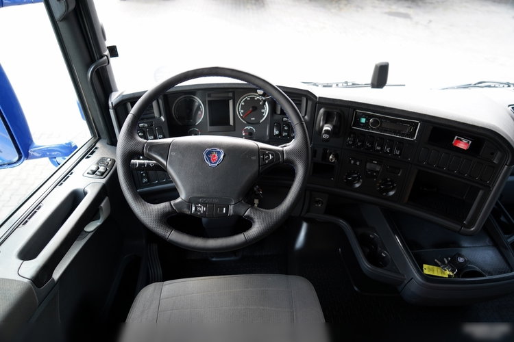 Scania R 410 / 6X2 / CHŁODNIA / SOLÓWKA / AGREGAT CARRIER / MULTITEMPERATURA / WINDA DHOLLANDIA / OŚ PODNOSZONA /  zdjęcie 29