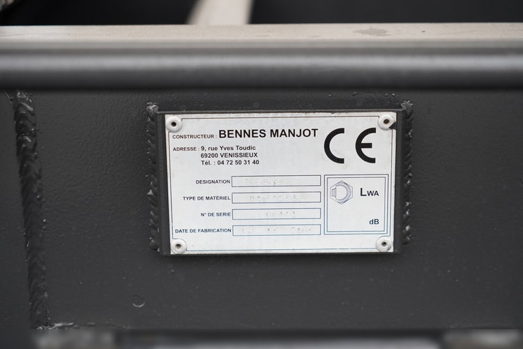 Renault K 480 / 6x4 / WYWROTKA DWUSTRONNA 5.2 M / HYDROBURTA / KLAPO-DRZWI / PO KONTRAKCIE SERWISOWYM zdjęcie 11