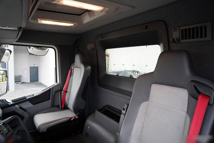 Renault K 480 / 6x4 / WYWROTKA DWUSTRONNA 5.2 M / HYDROBURTA / KLAPO-DRZWI / PO KONTRAKCIE SERWISOWYM zdjęcie 41