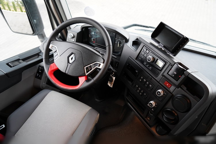 Renault K 480 / 6x4 / WYWROTKA DWUSTRONNA 5.2 M / HYDROBURTA / KLAPO-DRZWI / PO KONTRAKCIE SERWISOWYM zdjęcie 44