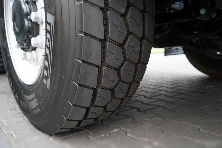 MAN TGS 41.480 / 8X8 / WYWROTKA / AUTOMAT / FABRYCZNIE NOWY / BARDZO BOGATE WYPOSAŻENIE / zdjęcie 29