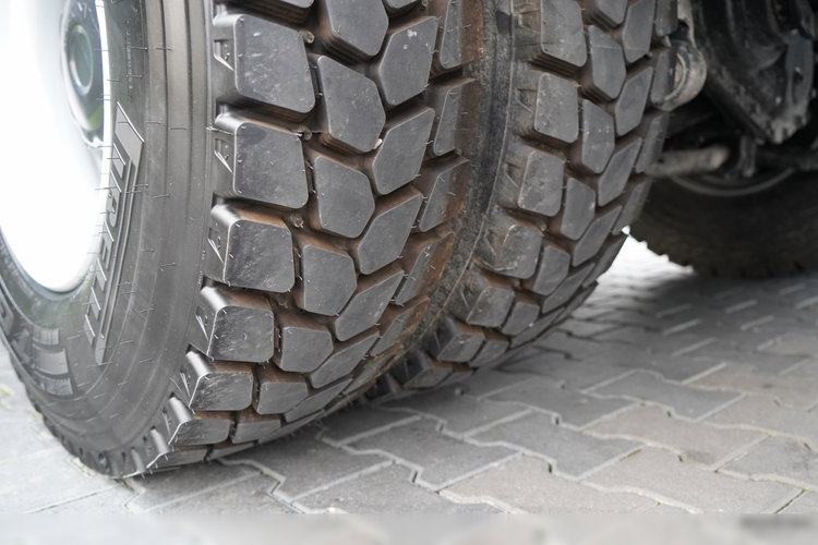 MAN TGS 41.480 / 8X8 / WYWROTKA / AUTOMAT / FABRYCZNIE NOWY / BARDZO BOGATE WYPOSAŻENIE / zdjęcie 30