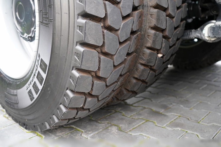 MAN TGS 41.480 / 8X8 / WYWROTKA / AUTOMAT / FABRYCZNIE NOWY / BARDZO BOGATE WYPOSAŻENIE / zdjęcie 31