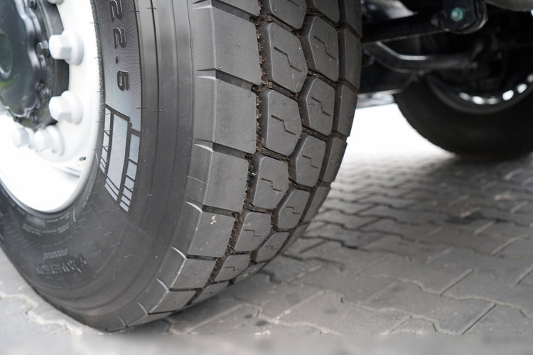 MAN TGS 41.480 / 8X6 / WYWROTKA / AUTOMAT / FABRYCZNIE NOWY / BARDZO BOGATE WYPOSAŻENIE / zdjęcie 31