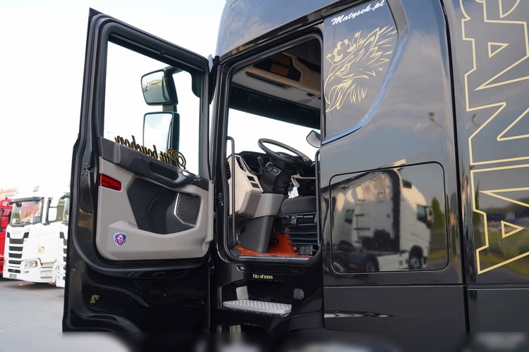 Scania S 500 / RETARDER / KLIMA POSTOJOWA / CAŁA NA PODUSZKACH / OPONY 100% / NAVI / PO KONTRAKCIE SERWISOWYM zdjęcie 25