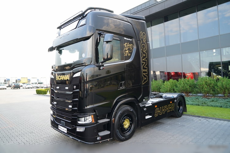 Scania S 500 / RETARDER / KLIMA POSTOJOWA / CAŁA NA PODUSZKACH / OPONY 100% / NAVI / PO KONTRAKCIE SERWISOWYM zdjęcie 8