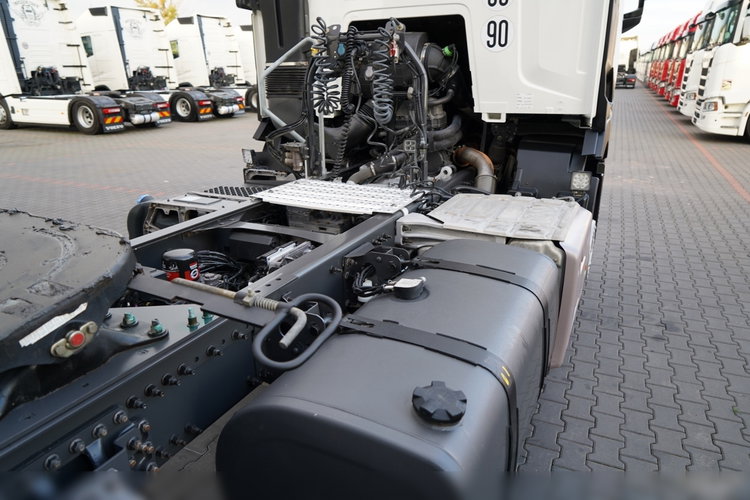 Renault C 440 / RETARDER / NISKA KABINA / 13 LITROWY / SPROWADZONY / PO KONTRAKCIE SERWISOWYM zdjęcie 16