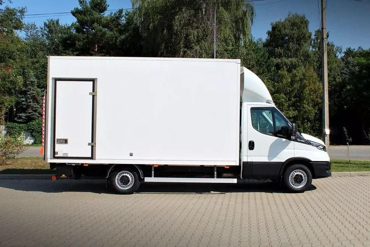 Iveco Daily 35S18 kontener 9eu palet + winda Dhollandia750kg zdjęcie 10