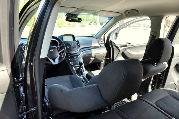 Chevrolet Orlando 1.4T(140KM) Kolorowa Navigacja Kamera 7-Foteli Parkt I Wł Alu 17"ASO zdjęcie 28