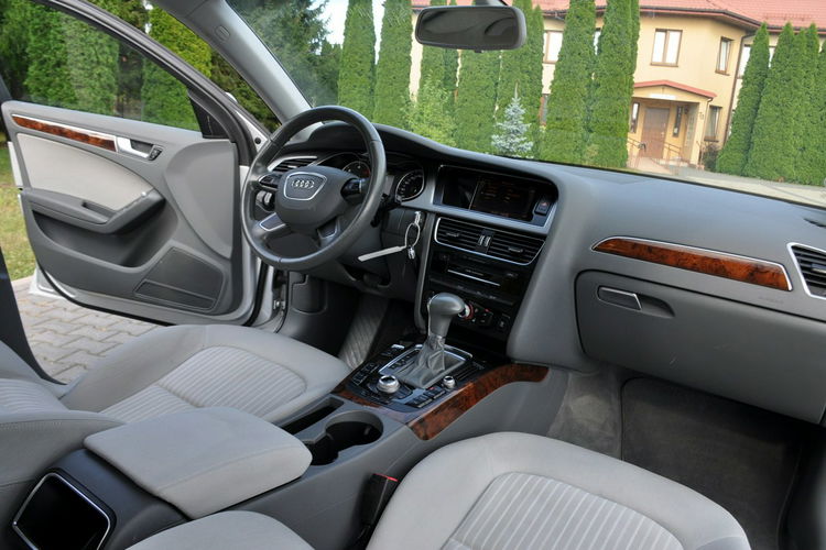 Audi A4 3.0TDI(204KM) Lift Bi-Xenon Led Klimatronik Chrom Parktronik Alu16"ASO zdjęcie 24
