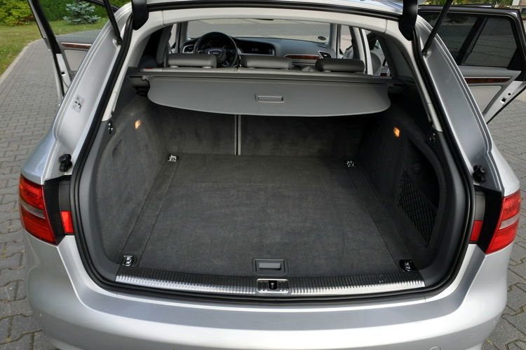 Audi A4 3.0TDI(204KM) Lift Bi-Xenon Led Klimatronik Chrom Parktronik Alu16"ASO zdjęcie 38