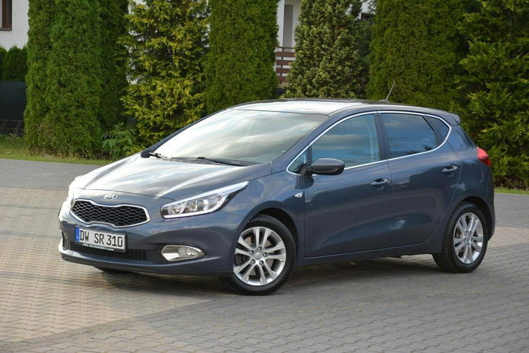 Kia Cee'd Lift Duża Navi Kamera Ledy Klimatronic Grzana kierownica Parktronic zdjęcie 10