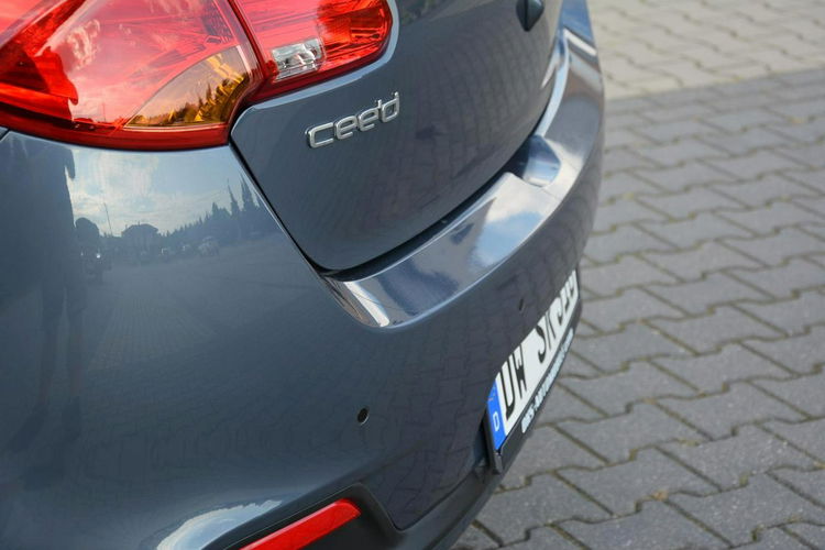Kia Cee'd Lift Duża Navi Kamera Ledy Klimatronic Grzana kierownica Parktronic zdjęcie 15
