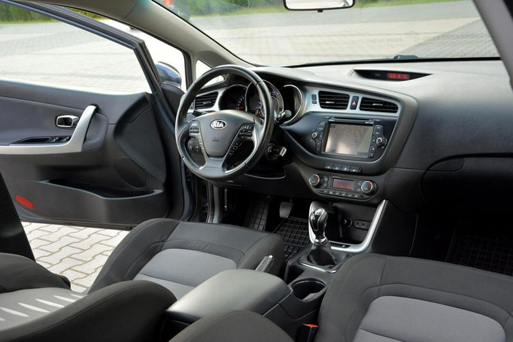 Kia Cee'd Lift Duża Navi Kamera Ledy Klimatronic Grzana kierownica Parktronic zdjęcie 20