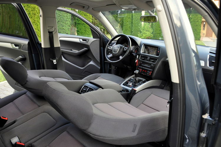 Audi Q5 2.0TDI(143KM) 2xS-Line Navi MMI Panorama Welur Klimatronik Alu18"ASO zdjęcie 25