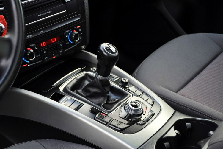 Audi Q5 2.0TDI(143KM) 2xS-Line Navi MMI Panorama Welur Klimatronik Alu18"ASO zdjęcie 36