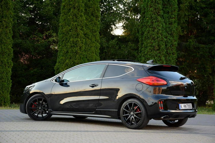 Kia Pro Cee'd GT Navi Panorama Ledy Bixenon Skóry Recaro Kamera Grzana kierownica zdjęcie 12