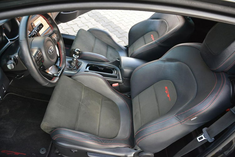 Kia Pro Cee'd GT Navi Panorama Ledy Bixenon Skóry Recaro Kamera Grzana kierownica zdjęcie 20