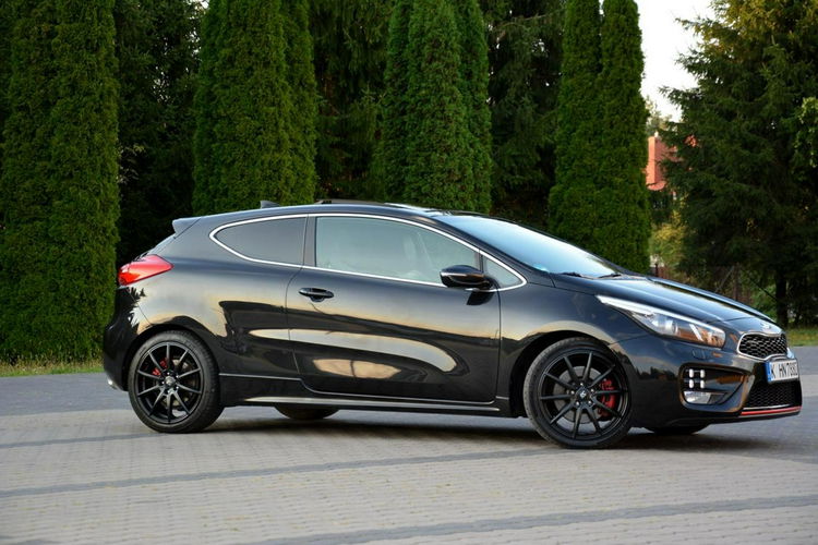 Kia Pro Cee'd GT Navi Panorama Ledy Bixenon Skóry Recaro Kamera Grzana kierownica zdjęcie 4