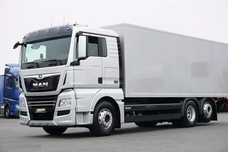 MAN TGX / 26.420 / ACC / E 6 / KONTENER + WINDA / OŚ SKRĘTNA / 18 PALET zdjęcie 32
