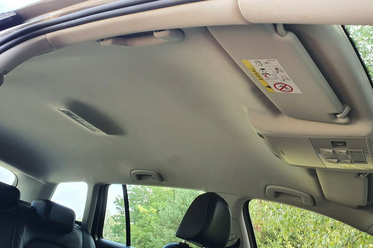 Volkswagen Golf 1.6 TDI # Highline # Navi # Climatronic # Kamera # PółSkóra # MegaStan zdjęcie 30