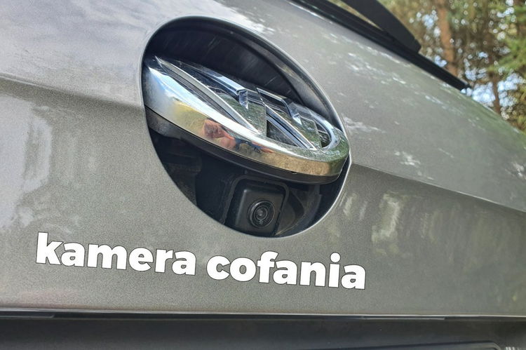 Volkswagen Golf 1.6 TDI # Highline # Navi # Climatronic # Kamera # PółSkóra # MegaStan zdjęcie 38