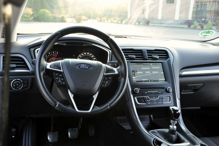 Ford Mondeo 2.0TDCI(180KM) Duża Navi Welur Asys.Pasa 2xPDC Keyless Go Alu17"ASO zdjęcie 30