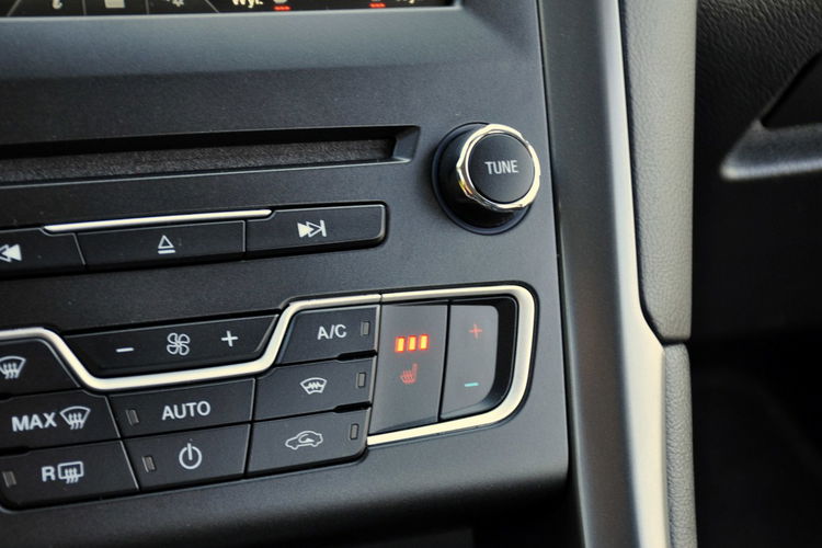 Ford Mondeo 2.0TDCI(180KM) Duża Navi Welur Asys.Pasa 2xPDC Keyless Go Alu17"ASO zdjęcie 34