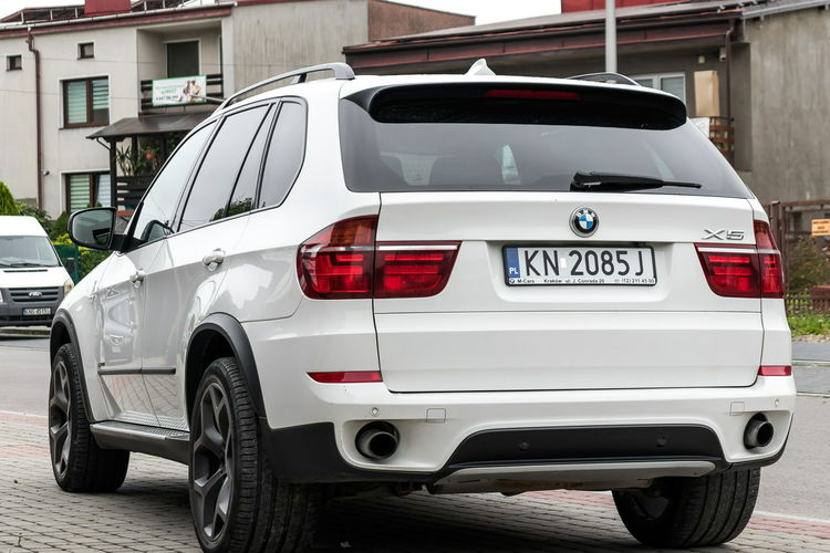 BMW X5 3.0_Diesel_286 KM_210 tyś. km zdjęcie 10