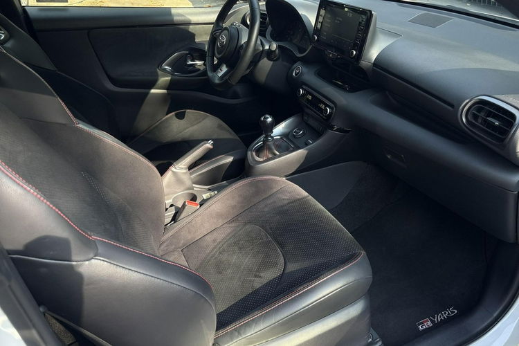Toyota Yaris GR 1.6 TURBO Dynamic, salon PL, 4x4 zdjęcie 24