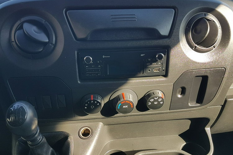 Renault Master KONTENER 8EP 4.21x2.23x2.22 KLIMA MANUAL KRAJOWY 6-BIEGÓW zdjęcie 10
