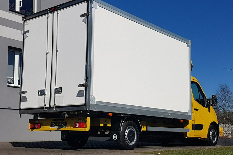 Renault Master KONTENER 8EP 4.21x2.23x2.22 KLIMA MANUAL KRAJOWY 6-BIEGÓW zdjęcie 29