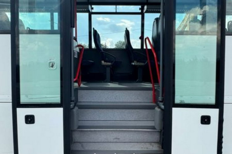 SCOLER 3 , PODMIEJSKI , SZKOLNY AUTOBUS MAN CARRIER Scoler 3 , szkolny , 62 miejsc , sprowadzony zdjęcie 17