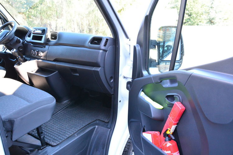 Opel Movano max 9 osobowy lift niski przebieg zdjęcie 5