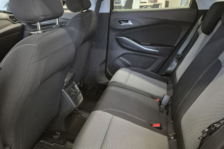 Opel Grandland X zdjęcie 12