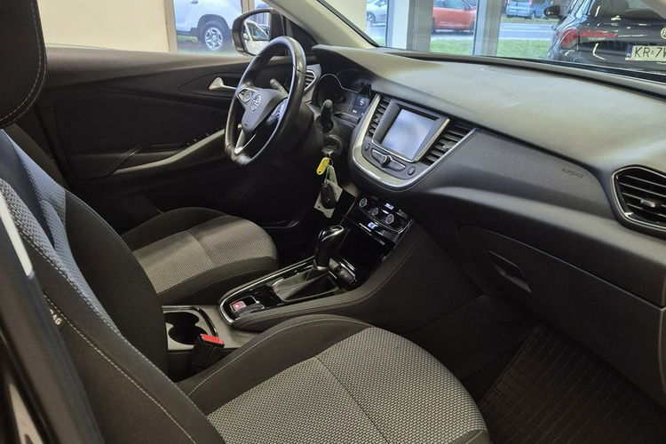 Opel Grandland X zdjęcie 15