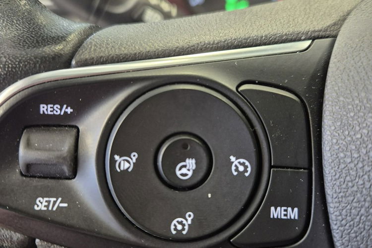 Opel Grandland X zdjęcie 23