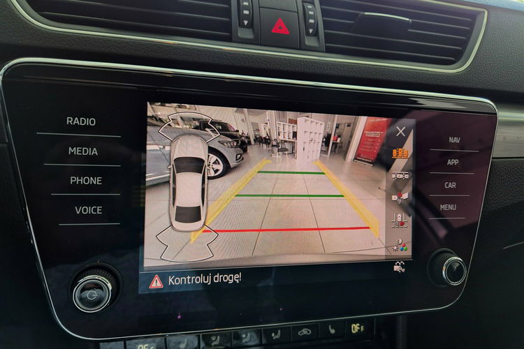 Skoda Superb zdjęcie 23