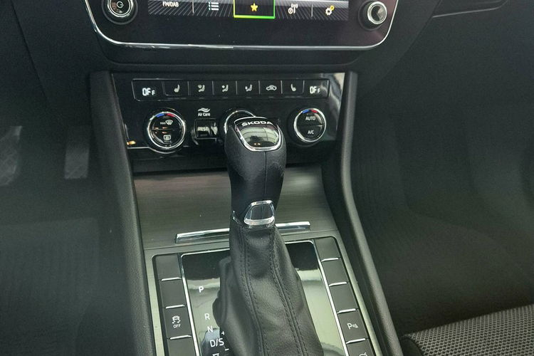 Skoda Superb zdjęcie 26