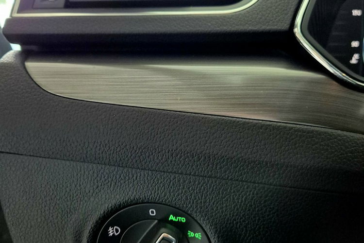 Skoda Superb zdjęcie 31