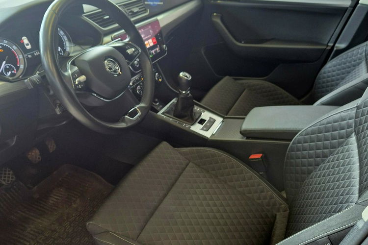 Skoda Superb zdjęcie 11