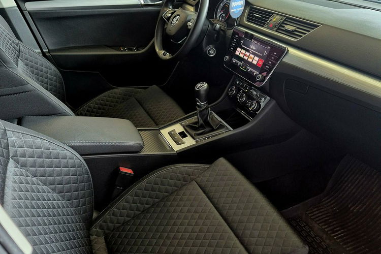 Skoda Superb zdjęcie 15