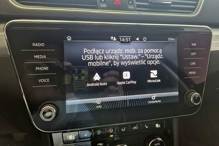 Skoda Superb zdjęcie 24