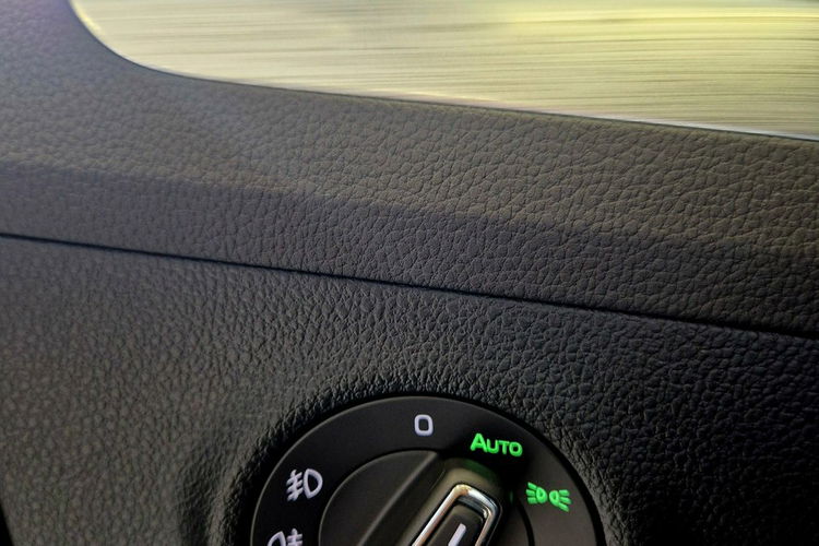 Skoda Superb zdjęcie 29